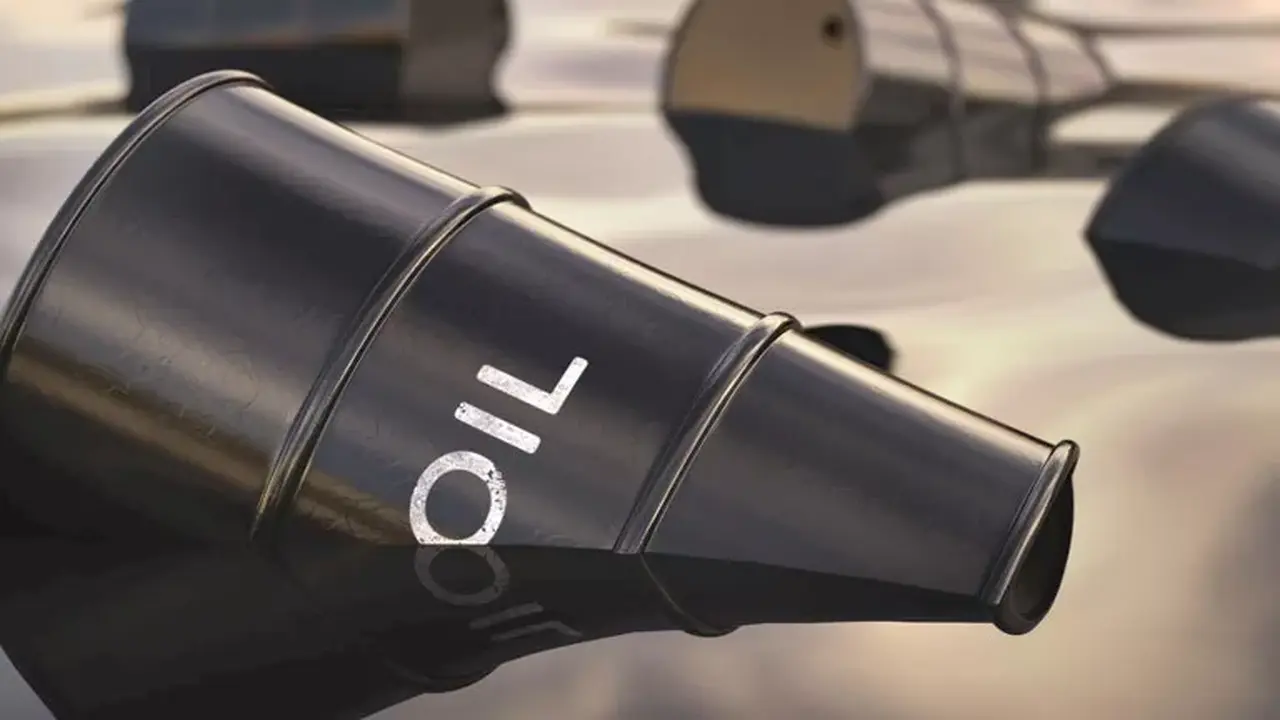 خبير طاقة يحذر من تفاقم أعباء الدول مع وصول الخام الأمريكي لـ115 دولاراً